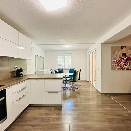Дом отдыха House *